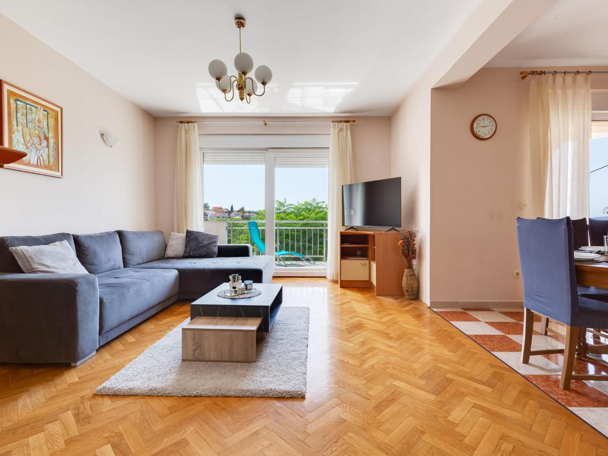 Apartment Daria-1 Anic Bagian luar foto